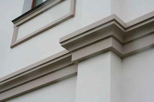 Front cornices