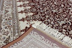 Ворсистий килим Esfahan 4996f dred ivory