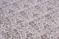 Ворсистий килим Esfahan 9915A-IVORY-IVORY