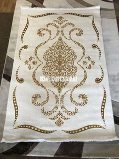 Carpet Mirza 5741 ivory gold