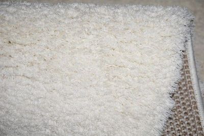 carpet Leve white