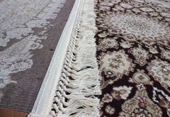 Carpet Esfehan AG56A dbrown ivory